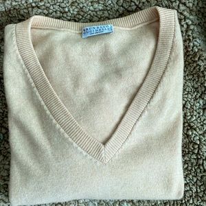 Knit sweater from BRUNELLO CUCINELLI cashmere collection